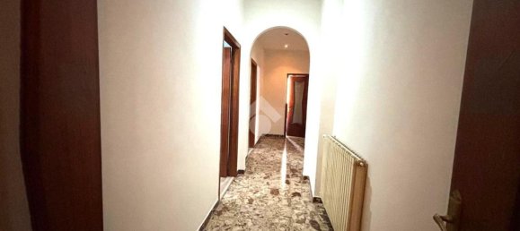 8 rooms House in San Marcellino, Italy No. 7618 22