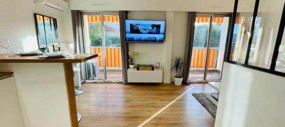 Studio in Nice, France No. 331816 4