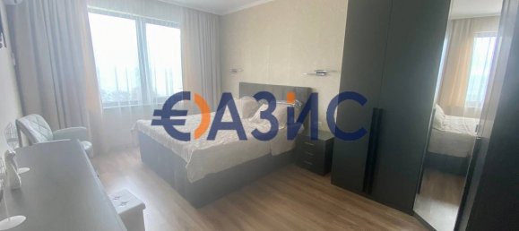 Apartamento de 2 dormitorios en Nesebar, Bulgaria No. 990 11