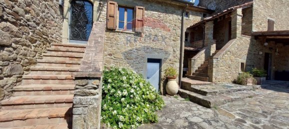 15 bedrooms House in Arezzo, Italy No. 157511 37