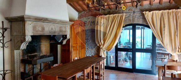 15 bedrooms House in Arezzo, Italy No. 157511 40