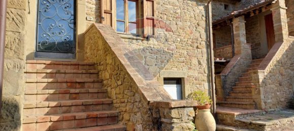 15 bedrooms House in Arezzo, Italy No. 157511 18