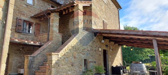 15 bedrooms House in Arezzo, Italy No. 157511 19