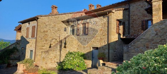 15 bedrooms House in Arezzo, Italy No. 157511 17