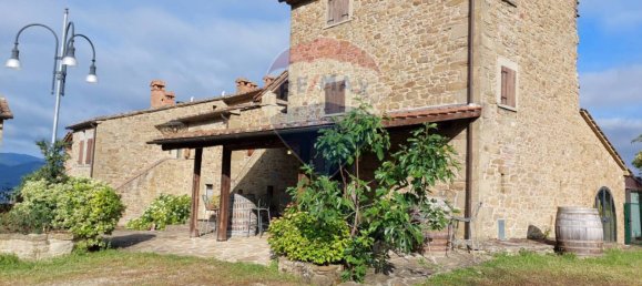 15 bedrooms House in Arezzo, Italy No. 157511 20