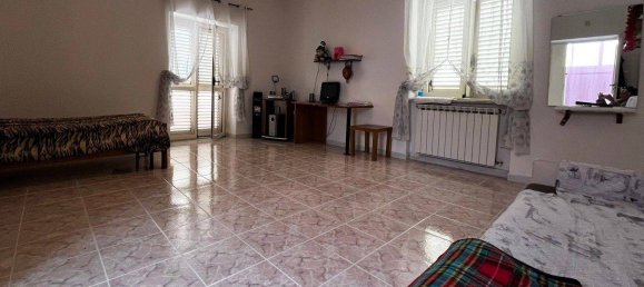 3 Schlafzimmer Haus in Camigliano, Italy, Nr. 149064 8