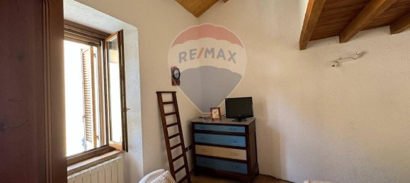 Casa de 3 divisões em Foligno, Italy N.º 5180 8