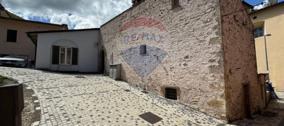 Casa de 3 divisões em Foligno, Italy N.º 5180 22