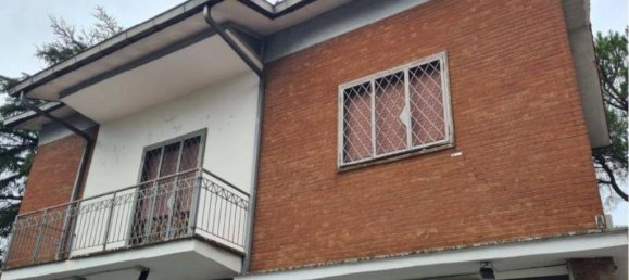 4 Schlafzimmer Wohnung in Frascati, Italy, Nr. 12573 10