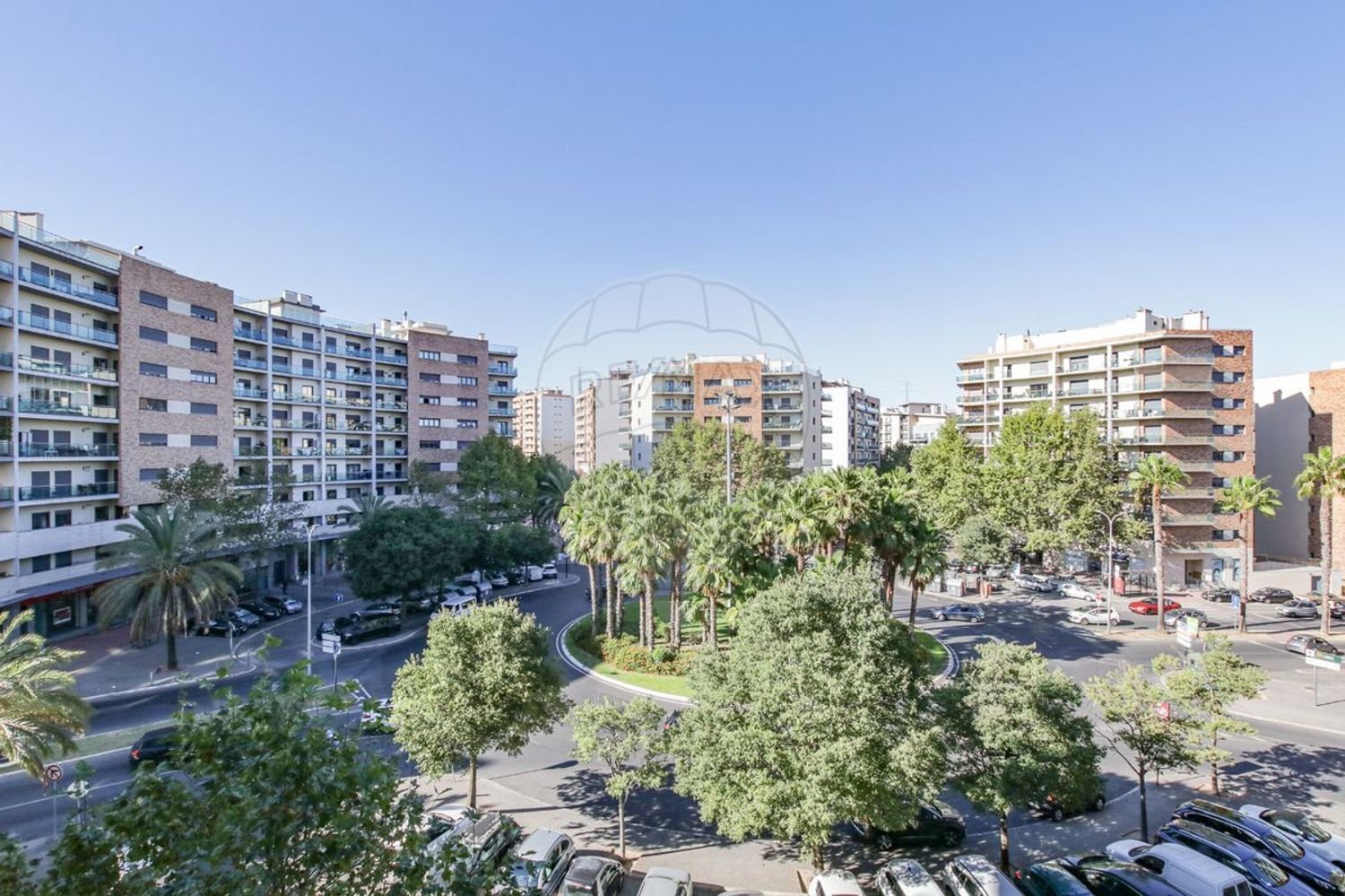 200m² Commercial property in Odivelas, Portugal No. 79888