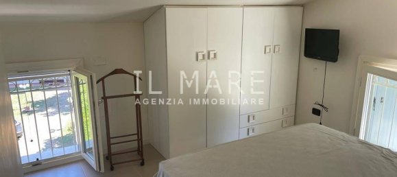 8 rooms Villa in Montignoso, Italy No. 35982 35