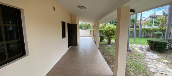 3 bedrooms Cafe / restaurant in Hua Hin, Thailand No. 6804 6