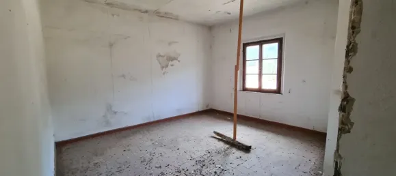 5 rooms House in Vicopisano, Italy No. 84220 4