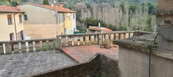 5 rooms House in Vicopisano, Italy No. 84220 28