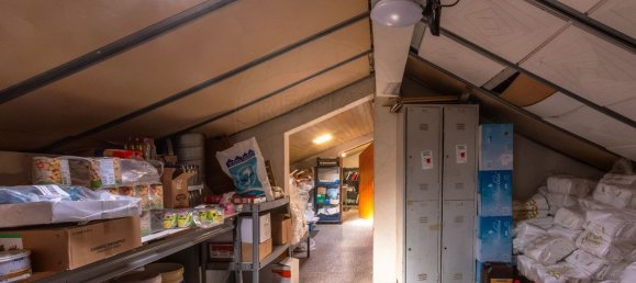 204m² Commercial property in Setubal, Portugal No. 141101 27