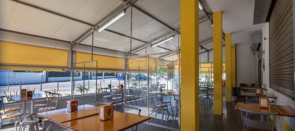 204m² Commercial property in Setubal, Portugal No. 141101 29