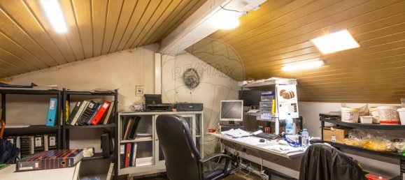 204m² Commercial property in Setubal, Portugal No. 141101 25