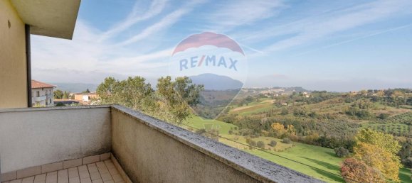5 rooms Apartment in Cupramontana, Italy No. 5613 10