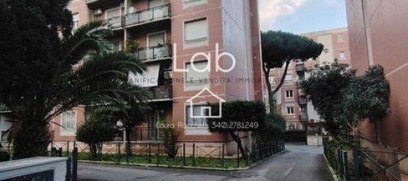 Apartamento de 2 dormitorios en Pomezia, Italy No. 103059 4