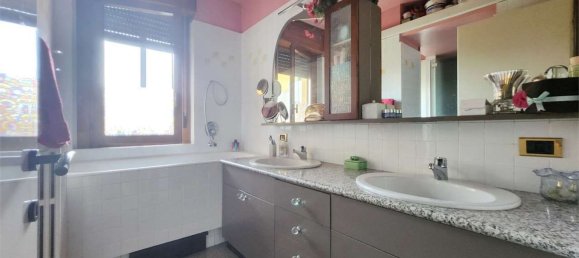 Дуплекс с 4 комнатами в Лиссоне, Италия № 6405 37