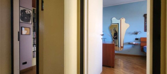 Дуплекс с 4 комнатами в Лиссоне, Италия № 6405 31