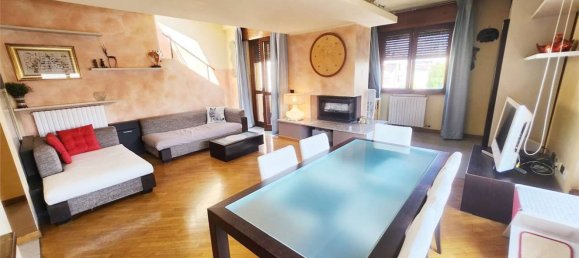 Дуплекс с 4 комнатами в Лиссоне, Италия № 6405 3