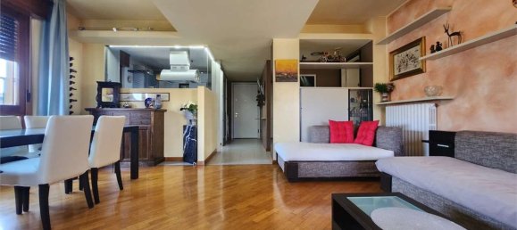 Дуплекс с 4 комнатами в Лиссоне, Италия № 6405 14