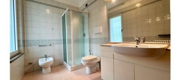 3 bedrooms Villa in Udine, Italy No. 289480 16