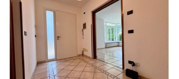 3 bedrooms Villa in Udine, Italy No. 289480 6