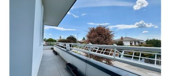 3 bedrooms Villa in Udine, Italy No. 289480 5