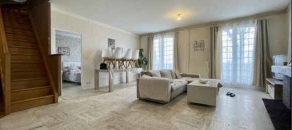 4 chambres Duplex à Dreux, France No. 39172 2