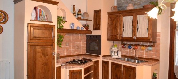 3-Zimmer Wohnung in Massa, Italy, Nr. 50450 4