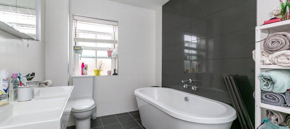 5 bedrooms House in Coulsdon, United Kingdom No. 12247 18