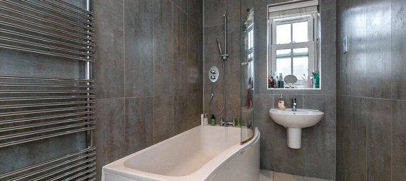 5 bedrooms House in Coulsdon, United Kingdom No. 12247 39