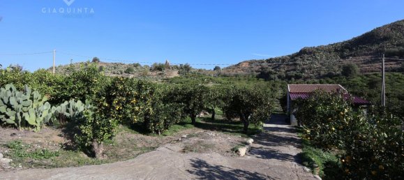 Terrain à Palagonia, Italy 10000m² No. 234248 13