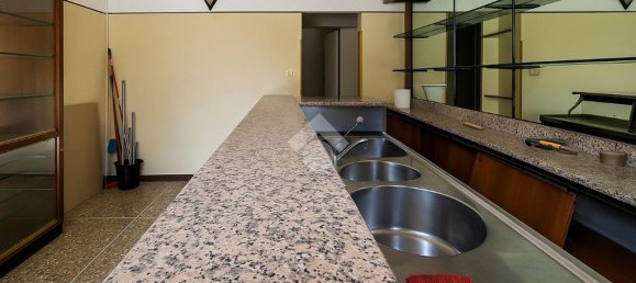 2 rooms Commercial property in Novi Ligure, Italy No. 353981 5