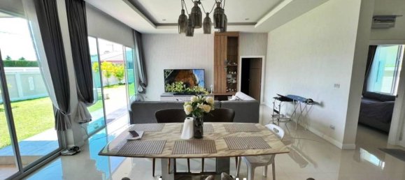 Café/restaurante de 3 dormitorios en Pattaya, Thailand No. 15681 10