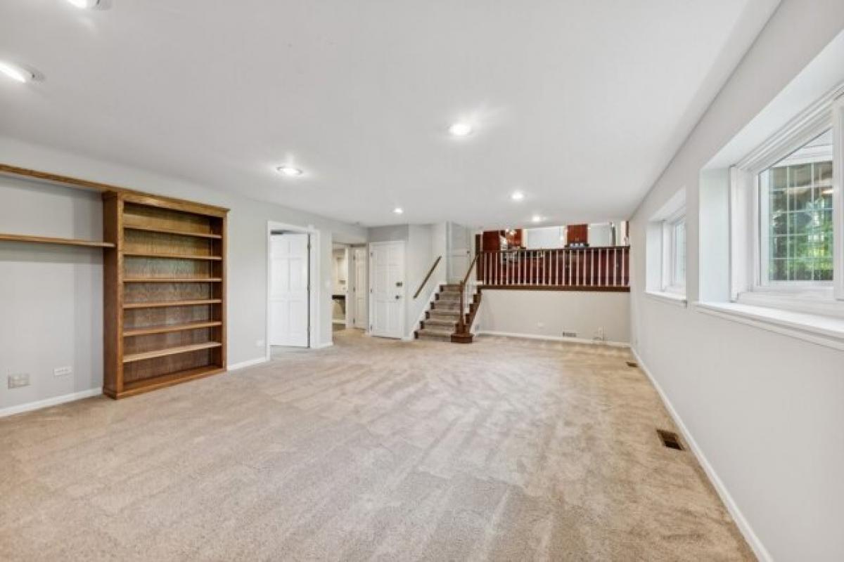 Дом с 5 спальнями в Либертивилл, США № 377703