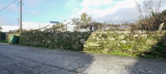 2352m² Land in Oliveira de Azemeis, Portugal No. 73610 3