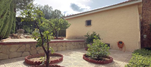 Villa T5 em Olocau, Spain N.º 15065 15