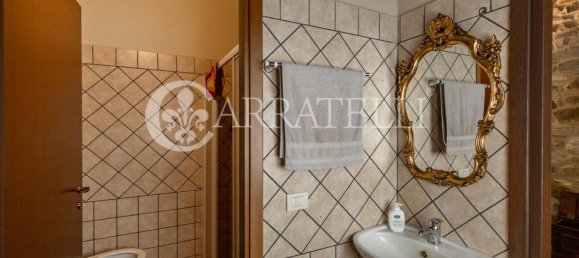 4 bedrooms House in Castel del Piano, Italy No. 270980 31