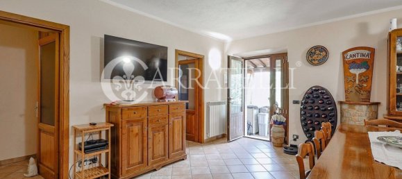 4 bedrooms House in Castel del Piano, Italy No. 270980 34