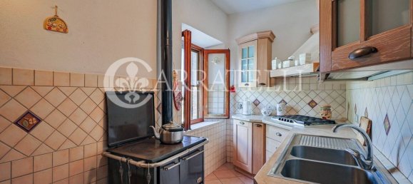 4 bedrooms House in Castel del Piano, Italy No. 270980 43