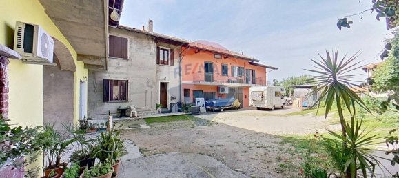 1 bedroom Apartment in Mornago, Italy No. 285543 5