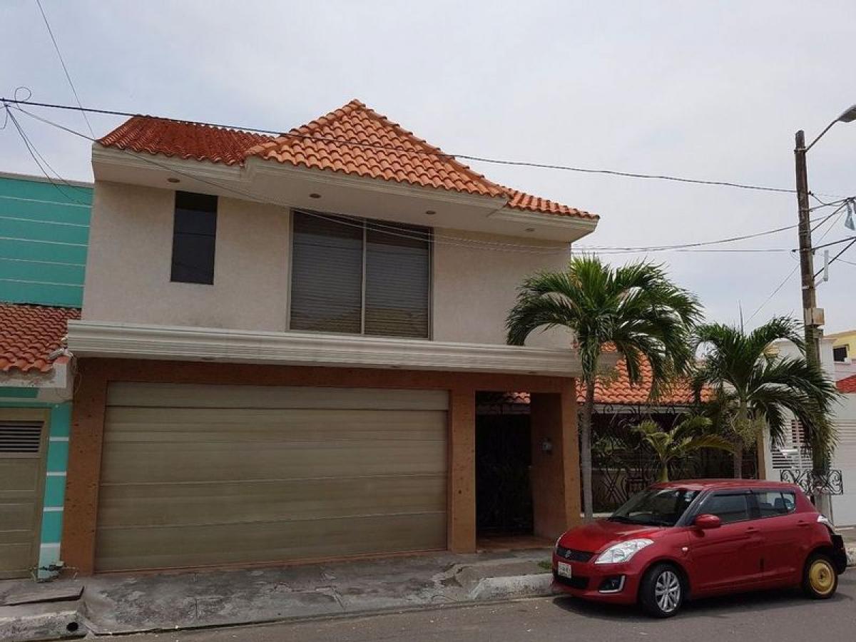 3 bedrooms House in Veracruz, Mexico No. 224555