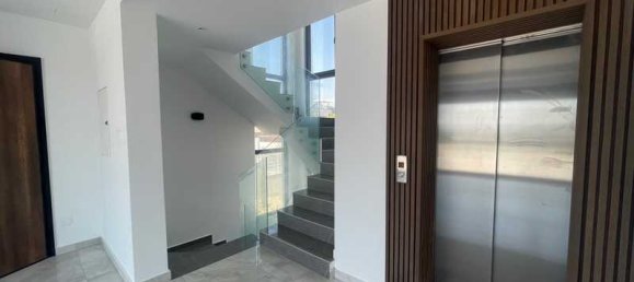 4 bedrooms Villa in Parekklisia, Cyprus No. 7139 12