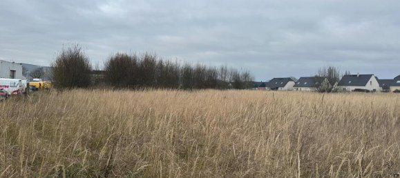  Land in Chambry, France No. 42992 7