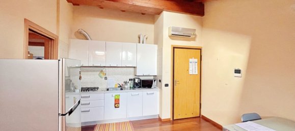 Apartamento de 2 habitaciónes en Pavia, Italy No. 142587 18