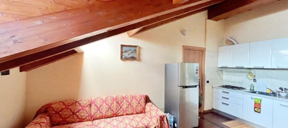 Apartamento de 2 habitaciónes en Pavia, Italy No. 142587 35