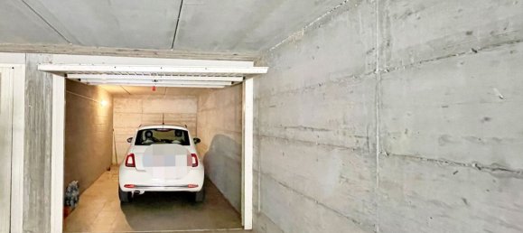 Apartamento de 2 habitaciónes en Pavia, Italy No. 142587 3